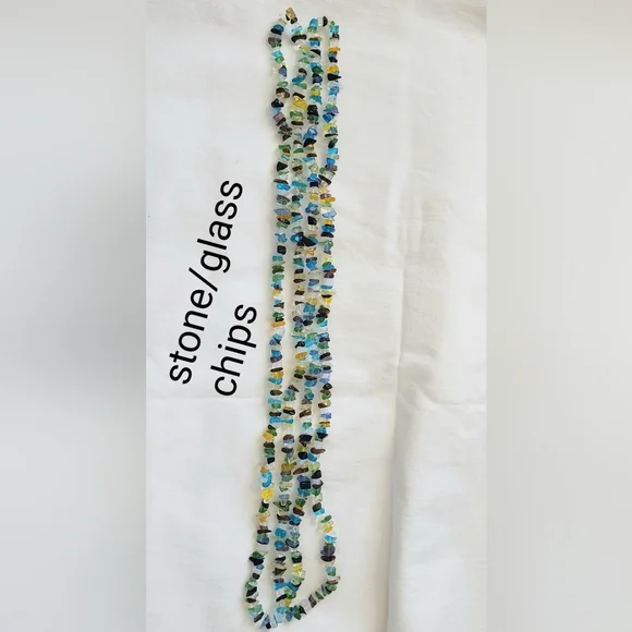 Two Long Strands Stone/ Glass Chips - Picture 4 of 12